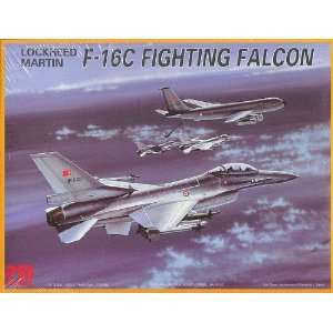  0301 1/72 F 16 Falcon Toys & Games