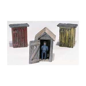  Woodland Scenics   Outhouses (3) & Man HO (Trains) Toys & Games