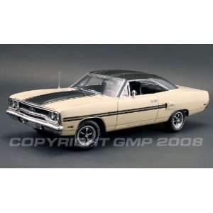  1970 PLYMOUTH GTX with GATOR GRAIN ROOF Sand Pebble Beige 