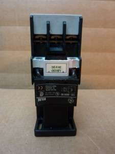 General Electric 12 600 Volt Contactor CL25D300T #11912  