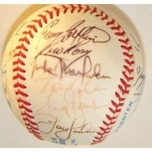   Royals Team 22 SIGNED Baseball GEORGE BRETT   Autographed Baseballs