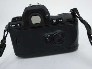 Nikon F100 35mm SLR Film Camera W/ 3 Lenses & Accessories  