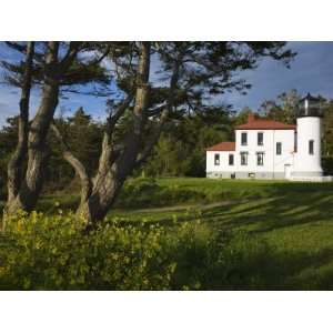  Admiralty Head Lighthouse, Fort Casey State Park, Whidbey 