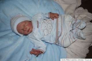 Amazing newborn OOAK   just arrived from hospital   Kewy OOAK  