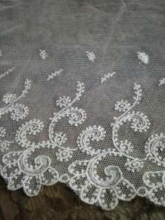 EXQUISITE ANTIQUE FRENCH CHATEAU LACE EMBROIDERED TULLE 19th century 