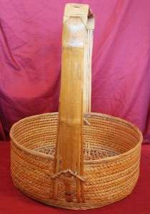 VINTAGE HAND CRAFTED CHINESE BAMBOO BASKET  