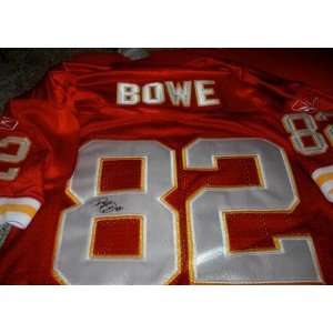  Dwayne Bowe Autographed Uniform   Autographed NFL Jerseys 