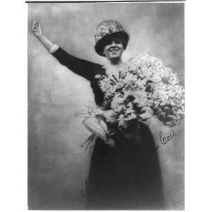 Carrie Chapman Catt,1859 1947,Womens suffrage leader,holding flowers 