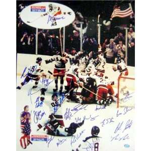  1980 Miracle on Ice Olympic Hockey Team autographed 16x20 