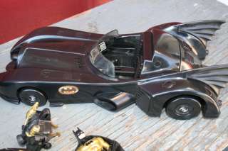 Batman 1986 helicopter & 1989 Batmobile vehicle with batman figurine 
