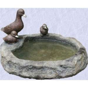   ducks family statue home garden basin sculpture 