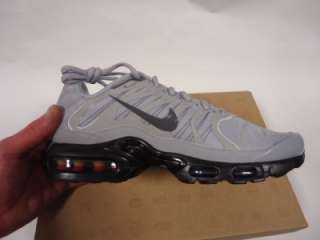 NIKE AIR MAX PLUS 1.5 TN AIR WOLF GREY/DRK BLK SIZE 10.5 NEW SHOES 