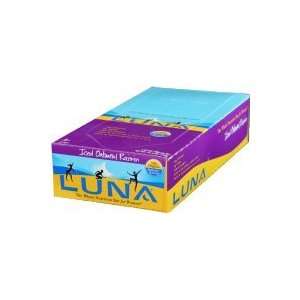 Clif Bar Luna The Whole Nutrition Bar for Women, Iced Oatmeal Raisin 