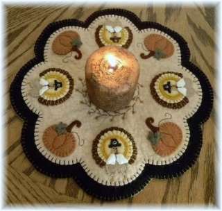 Thanksgiving Penny Rug/Candle Mat *PATTERN*  