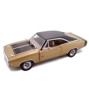  1970 Dodge Charger R/T Hemi Diecast Model Gold 1/24 Toys 