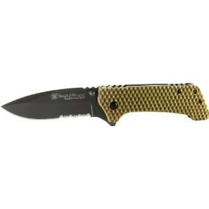 Smith and Wesson CKG20BRS 40 Percent Serrated Blade Extreme Ops 