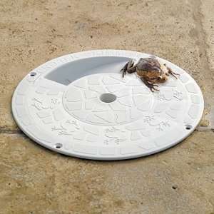  Round Critter Skimmer   White, 10 Round   Frontgate 