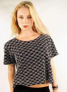 COOL Vintage EYELET LACE CROP Top Tee. Oversize fit will suit several 