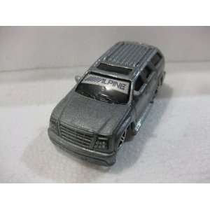    Alpine Stereo Lincoln Navigator SUV Matchbox Car Toys & Games