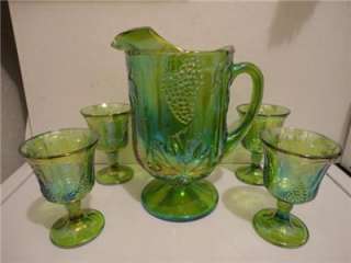 INDIANA VINTAGE RARE GREEN CARNIVAL GLASS HARVEST GRAPE PITCHER & (4 