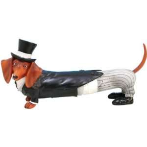    Christmas dachshund groom weiner figurine 3.25