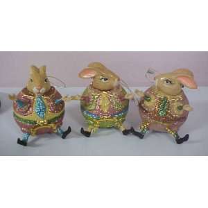   hinged fat bunny rabbit box willey wabbit ornament