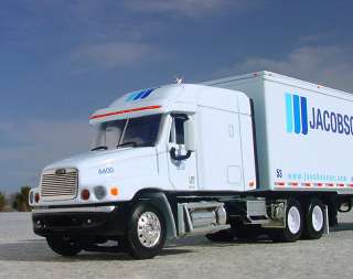 VR DCP   JACOBSON 6600 Freightliner Century   30218  