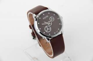 New Women Lady Boy Men Quartz Wristwatch Fashion Design Watch Clock 