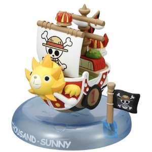  One Piece Wobbling Pirates Thousand Sunny Ship PVC Figure 