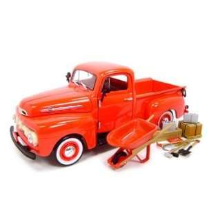  1952 FORD PICKUP RED W/ACCESSORIES 124 DIECAST MODEL 