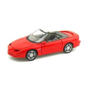  1996 Chevy Camaro Convertible 1/24   Red Toys & Games