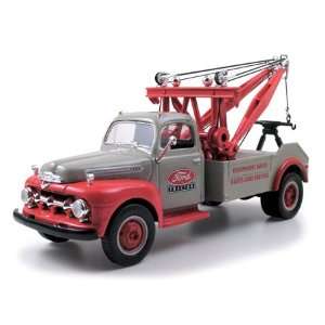  1/34 1951 Ford Fd. Tow Truck, Red FGR103821 Toys & Games