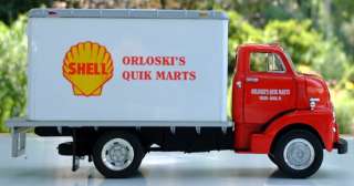 OLD SHELL OIL BOX TRUCK   FIRST GEAR  