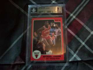 1985 86 STAR #117 MICHAEL JORDAN ROOKIE BGS 9 MINT CARD  