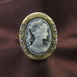 Antique Silver Vintage St CAMEO Ring Oval Gray Stone Crystal Stone 