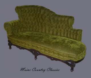 Antique VICTORIAN EASTLAKE CHAISE Button Tufted Velvet Sofa Excellent 
