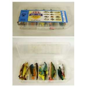  Midwest Tackle Box   12 Toy Fish 
