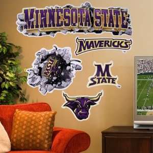   NCAA Minnesota State Mavericks Logo Wall Crashers