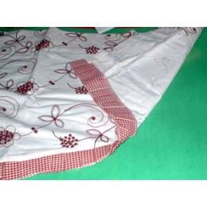  Waverly Sweetwater Scarlet Swag Valance