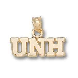 New Hampshire Wildcats Solid 10K Gold UNH 1/4 Pendant  