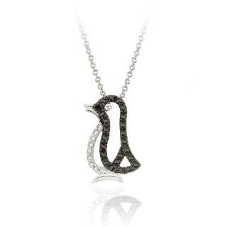   Gold Black and White Diamond Penguin Pendant (1/6 cttw), 18 Jewelry
