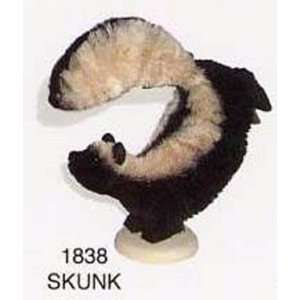  New Brushkins By Natures Accents Skunk On Stand 6 In 