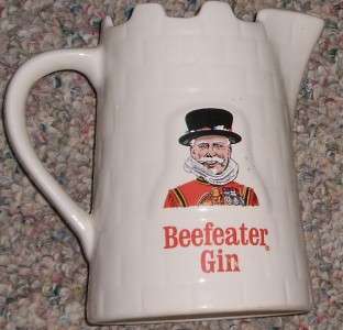 BEEFEATER GIN CERAMIC PITCHER   BEEF EATER GIN  