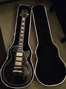   Gibson Epiphone Les Paul guitar, black & gold, comes w/ hard case