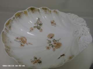 Beautiful Porcelain Nut Dish/ Candy Dish White w/Gold  