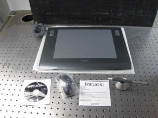   Wacom Intuos3 USB Tablet 9x12 inch w/Pen, Software, & Mouse  