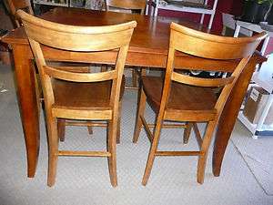   Wooden Expandable Bistro Table 4 Chairs NEW shipping available  