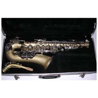 Selmer Bundy II Matte Finish Alto Sax (Saxophone) w/ Case. Serial No 