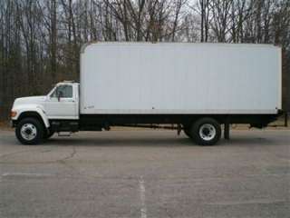 24 ft FORD BOX TRUCK CUMMINS ALLISON TRANS 66k MILES ONE OWNER PRICED 