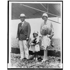  Nicholas Longworth and daughter,wing of airplane 1929 